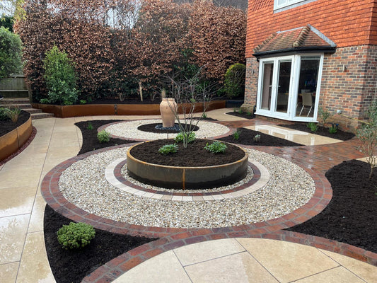 10 Creative Garden Edging Ideas to Inspire Your Outdoor Space