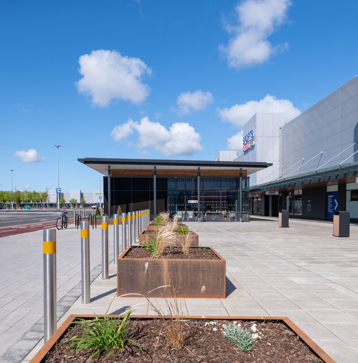 Contain - Square Planter Tub GEO