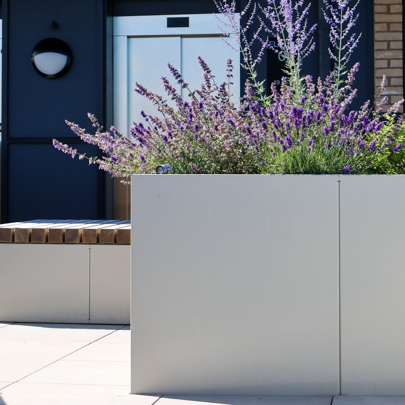 Contain Garden Planter - Square Planter Tub GEO